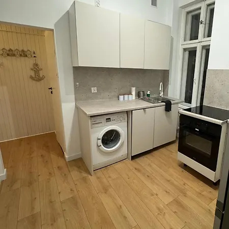 Апартаменти Sailor By Marina Old Town For 8 People, Free Parking! Гданськ